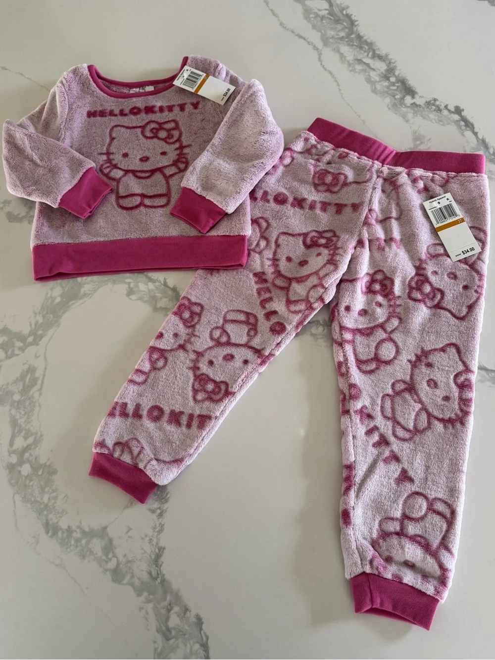 Hello Kitty Toddler Girls’ Soft Plush Sweatshirt and Joggers 3T
